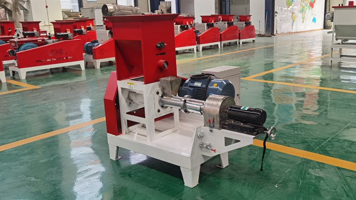 wet type Tilapia feed extruder machine in Nigeria